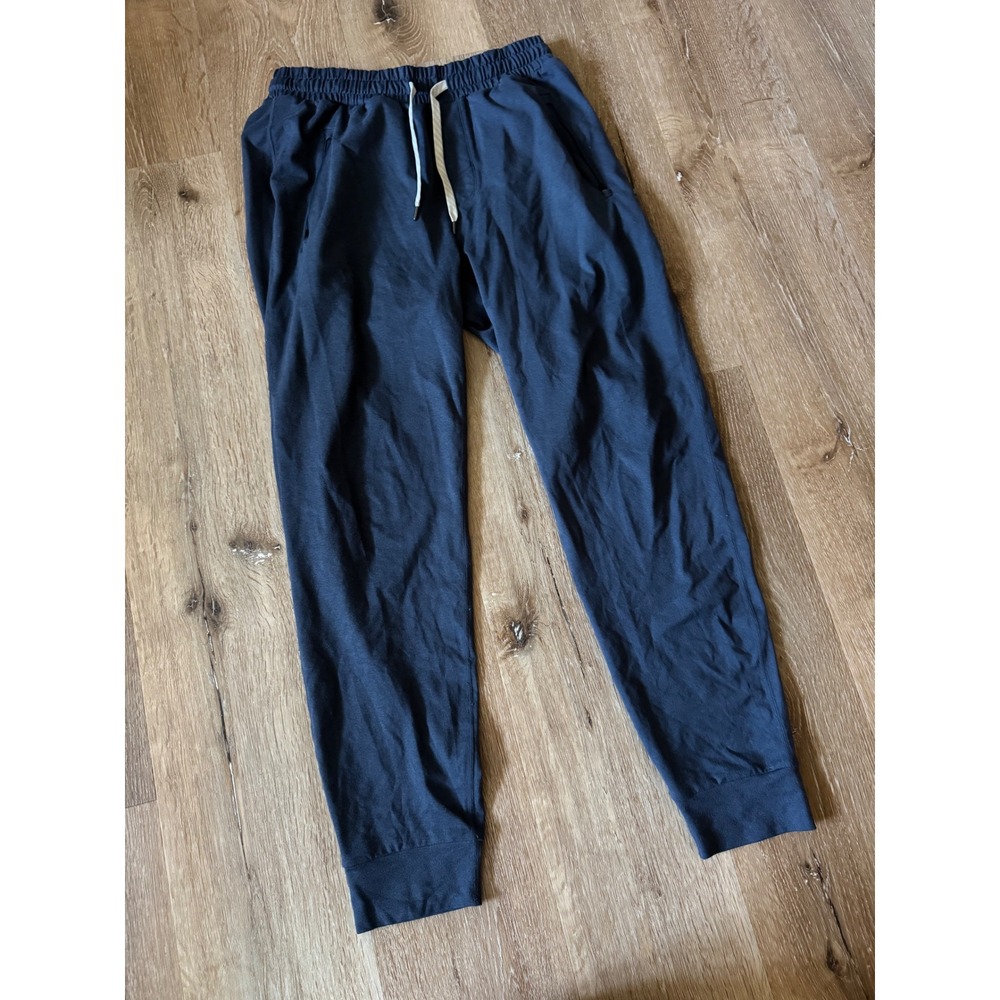 Vuori Navy Performance V438 Tapered Joggers Size M - Picture 2 of 6